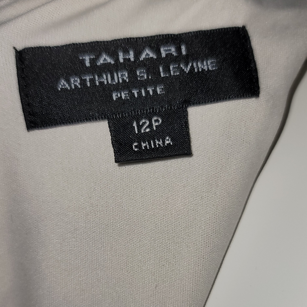 Tahari Petite 12 Bodycon Dress Fully lined - Picture 5 of 6